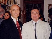 con Gabriele Borghini alla vernice della personale romana alla galleria INCONTRO D'ARTE - novembre 2000