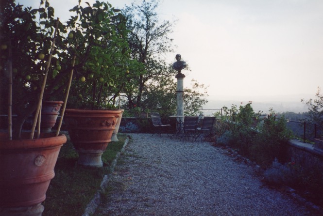 clicca e ritorna al menu principale - click to return